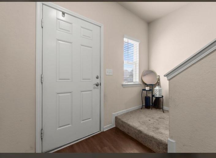 755 Walnut Creek Circle Property Photo 3
