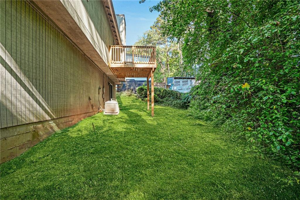 4461 Creekford Trace Property Photo 32