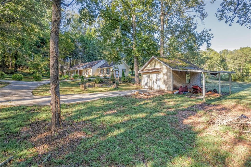 4324 Pine Vale Road Property Photo 3