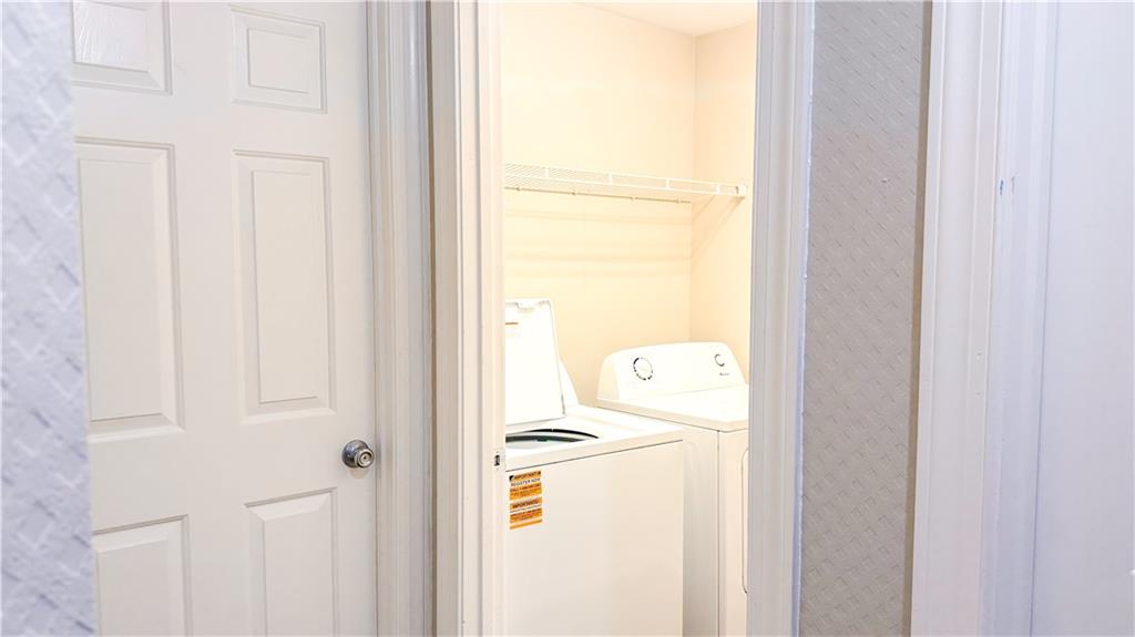 5630 Vicarage Walk Property Photo 17