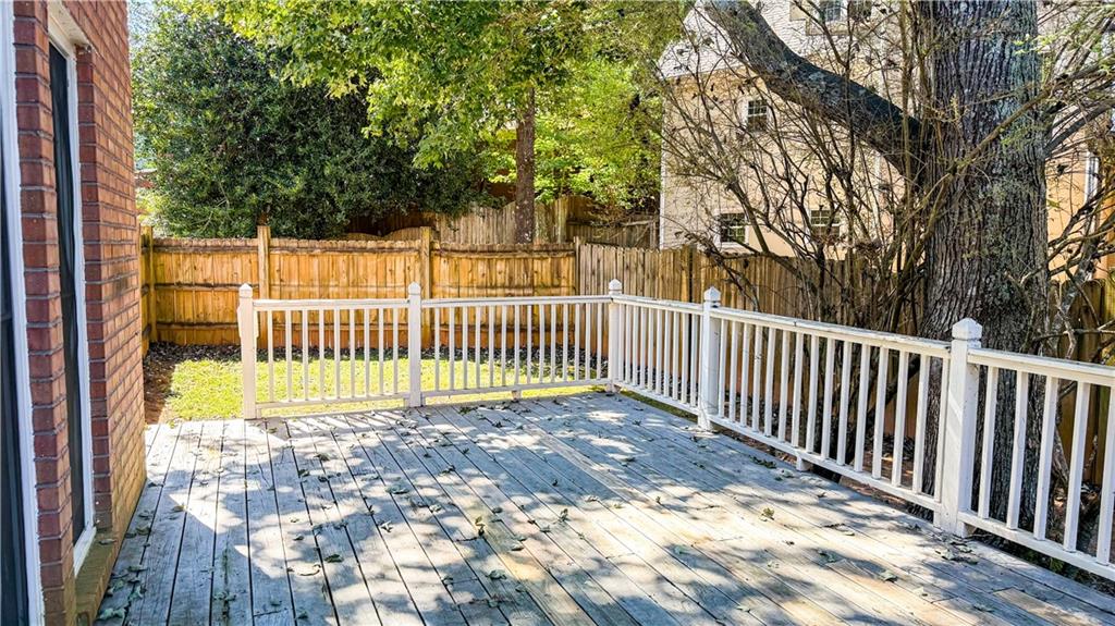 5630 Vicarage Walk Property Photo 35