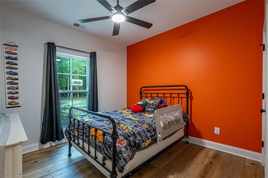 392 Terhune Road Property Photo 15