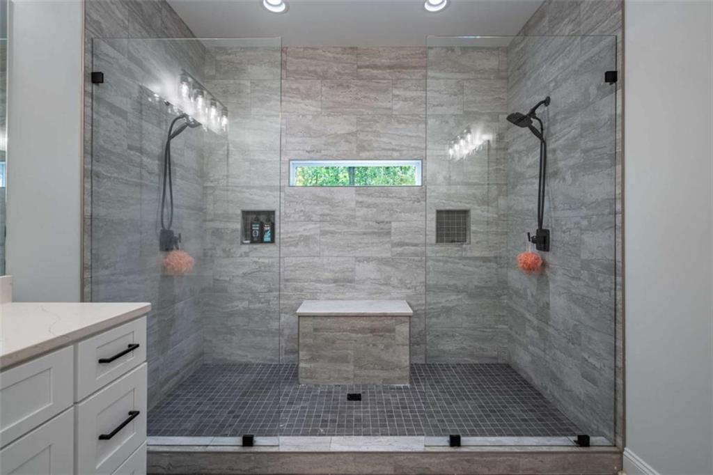 392 Terhune Road Property Photo 20