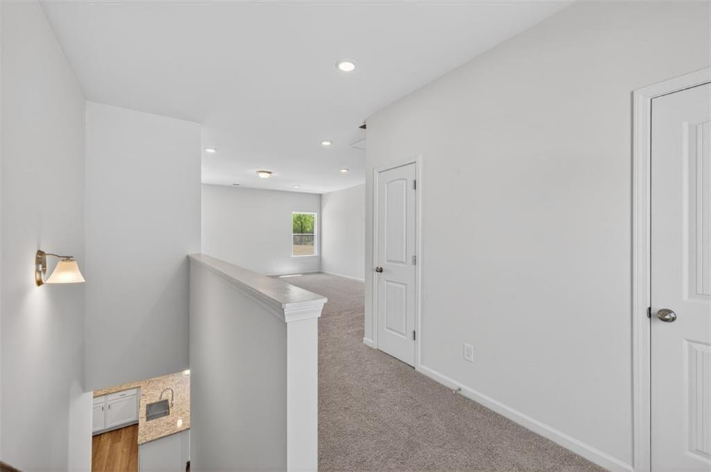 709 Sinclair Lane Property Photo 25