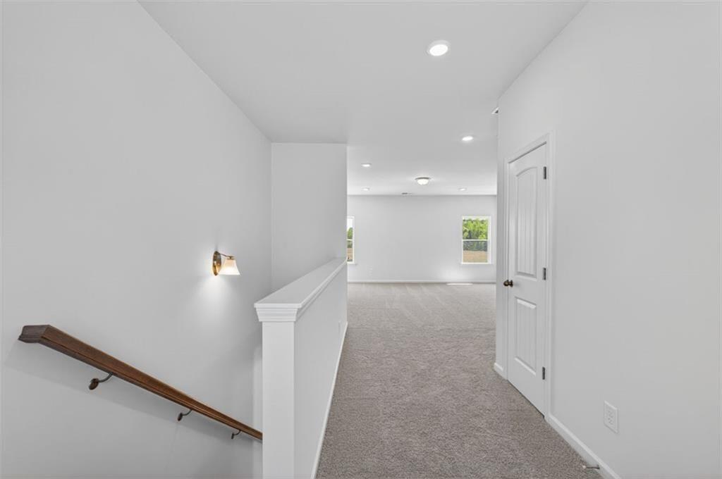 709 Sinclair Lane Property Photo 26