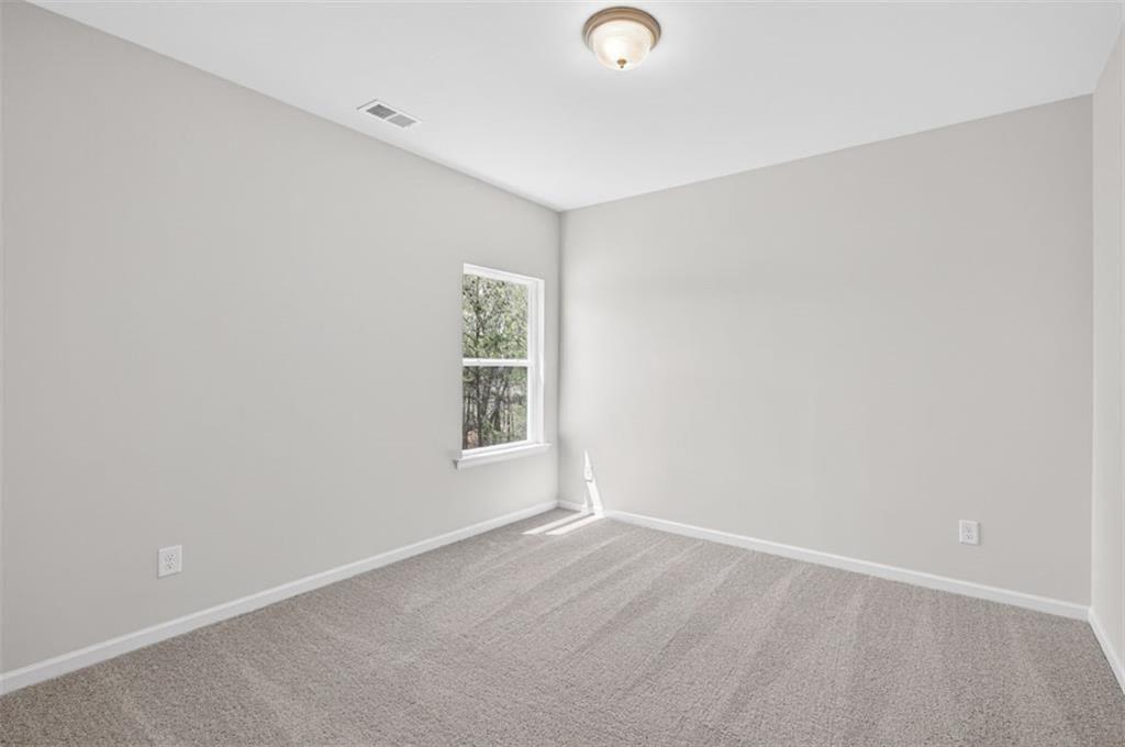 709 Sinclair Lane Property Photo 32