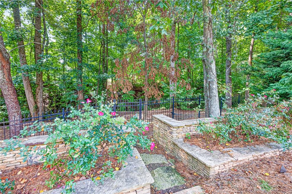 4000 Lantern Hill Drive Property Photo 71