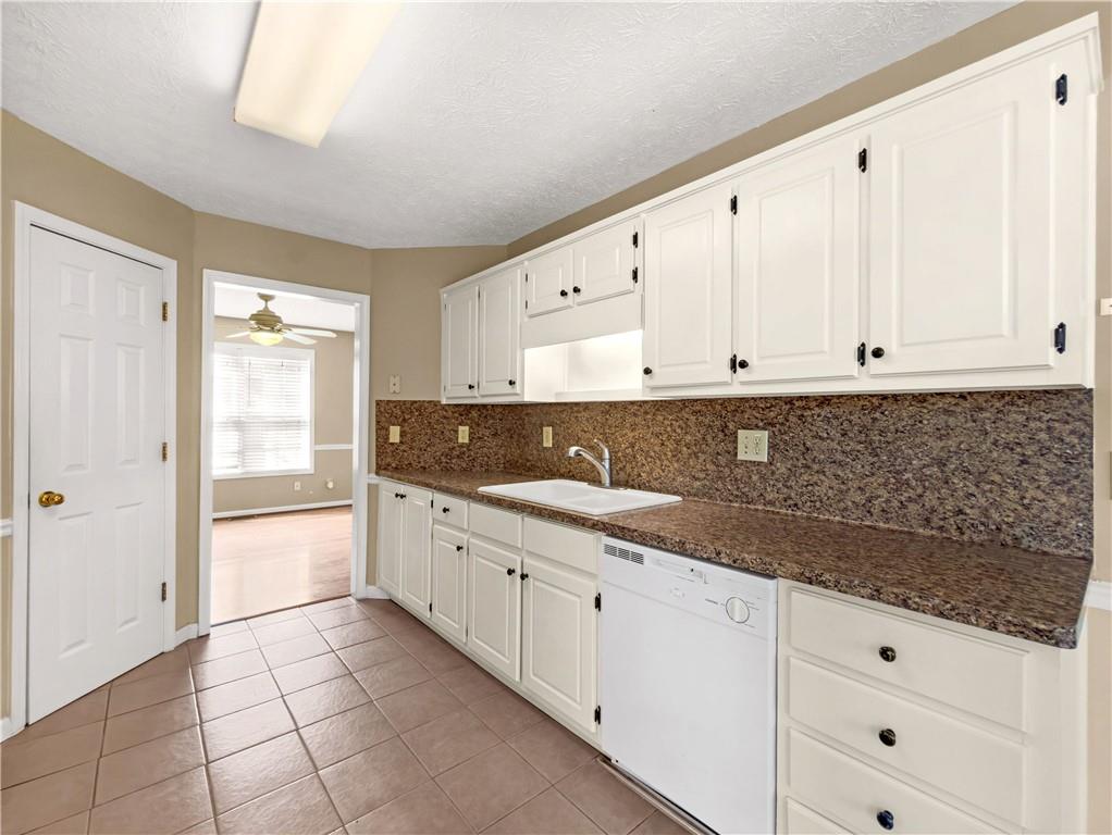 425 Freedom Drive Property Photo 11