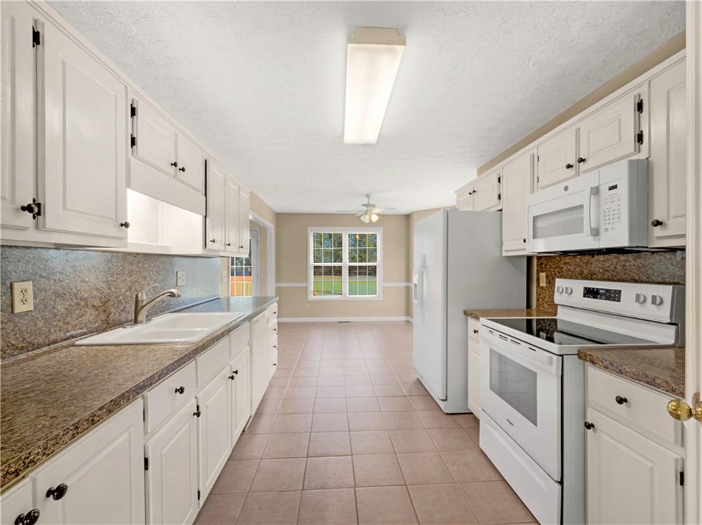 425 Freedom Drive Property Photo 12