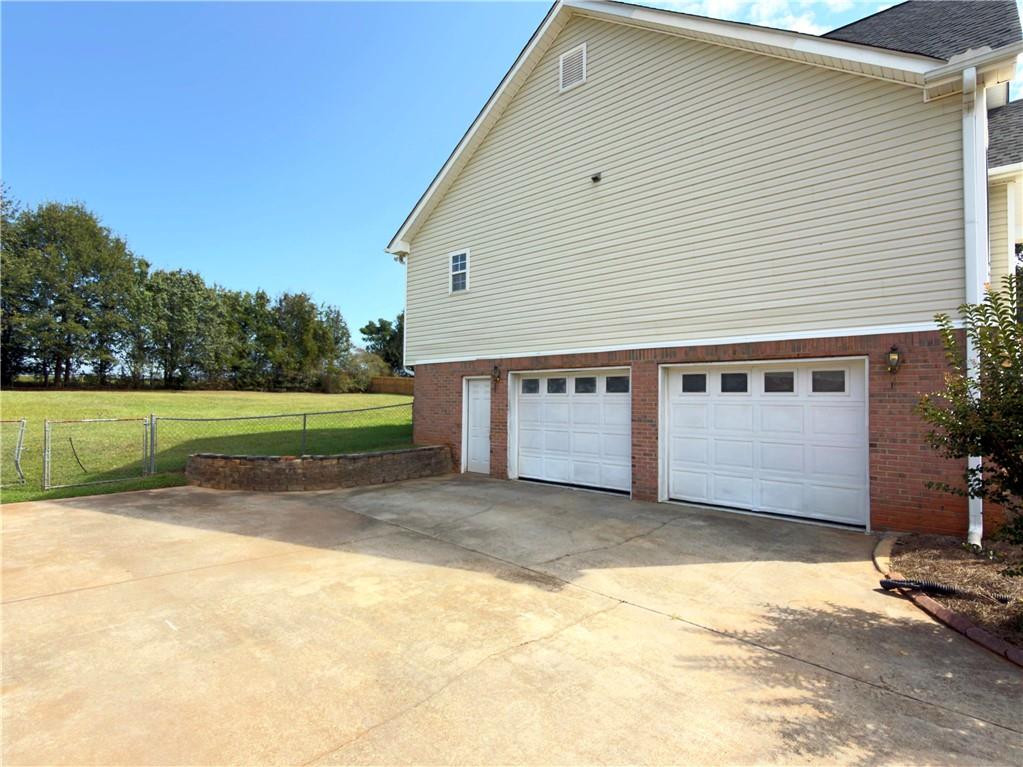 425 Freedom Drive Property Photo 47