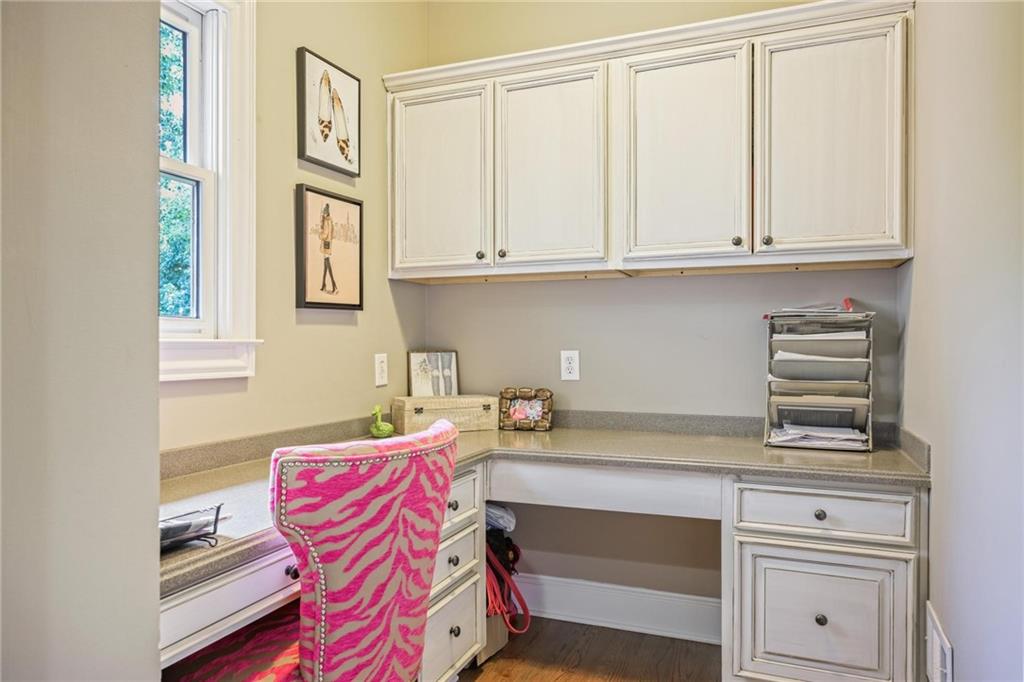 7845419 Property Photo 19