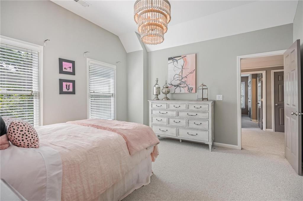 7845419 Property Photo 27