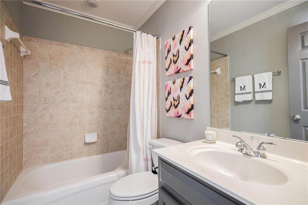 7845419 Property Photo 28