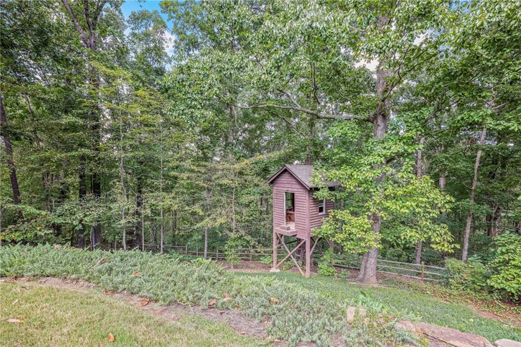 7845419 Property Photo 47
