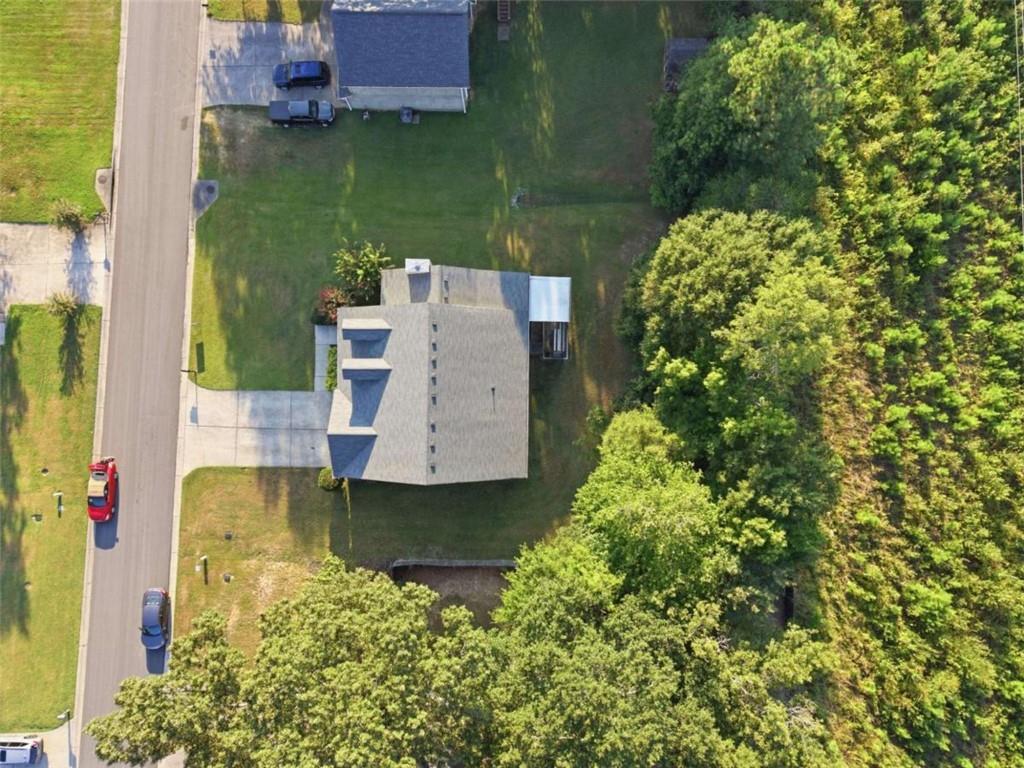 33 Martha's Place Property Photo 25