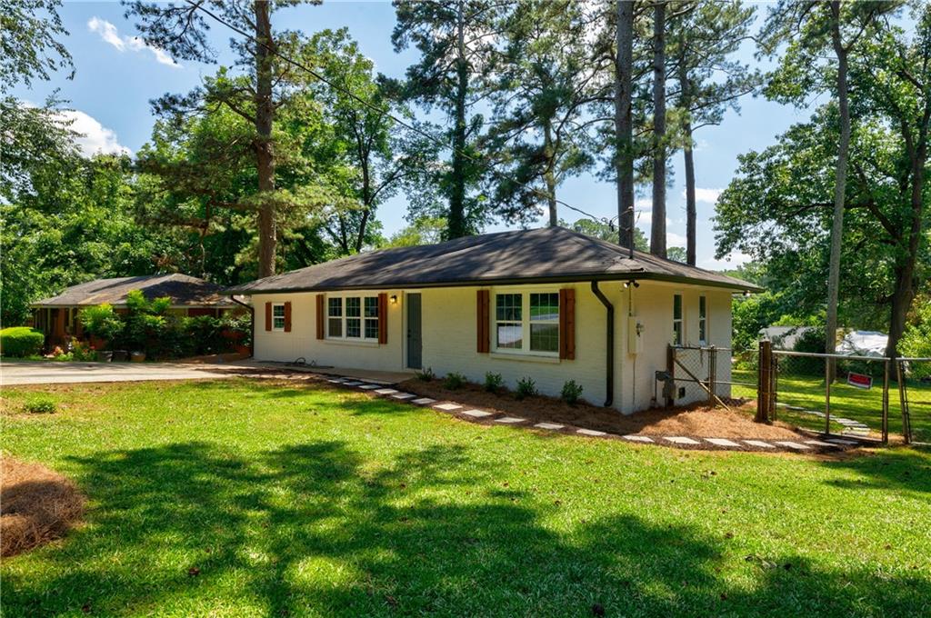 3365 Knott Street Property Photo 4