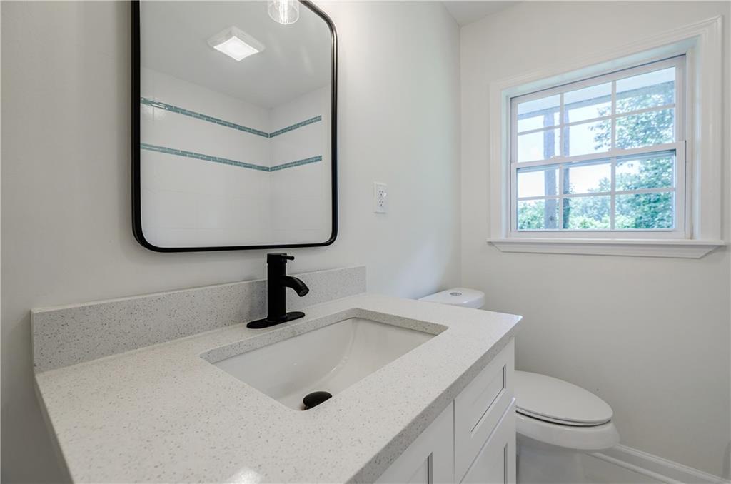 3365 Knott Street Property Photo 33