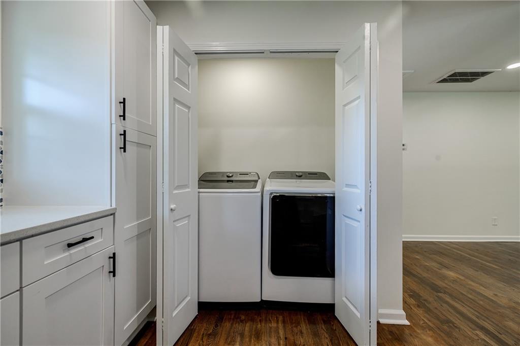 3365 Knott Street Property Photo 55