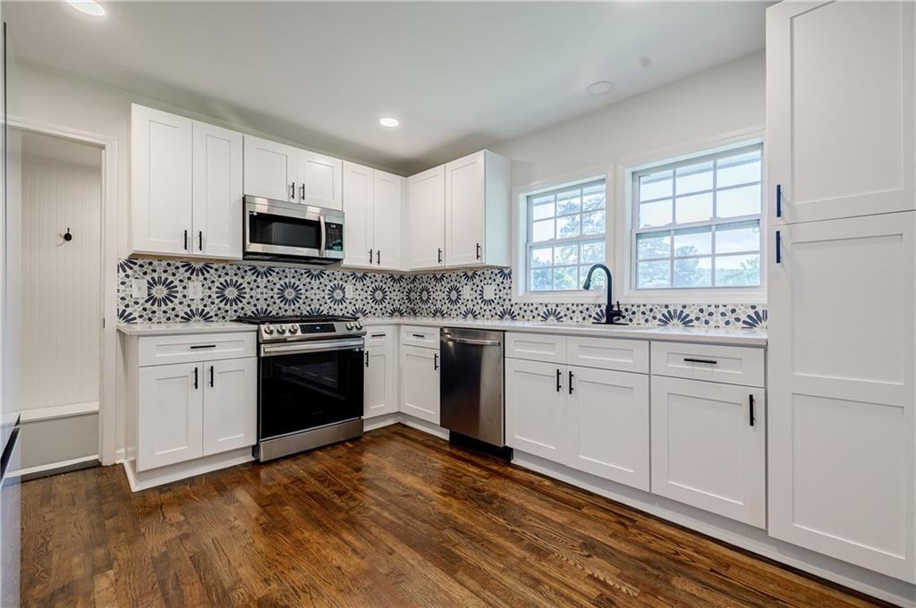 3365 Knott Street Property Photo 56