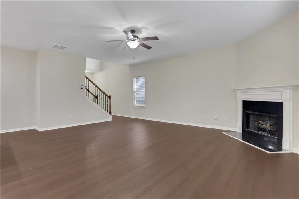 2521 Morgan Chase Drive Property Photo 6
