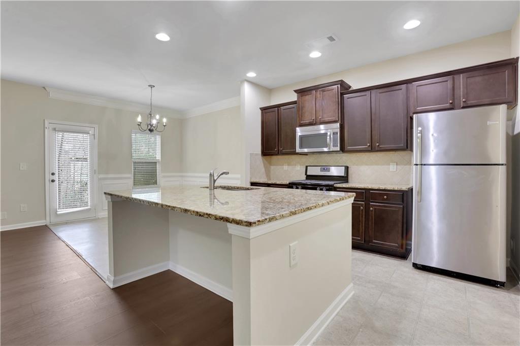 2521 Morgan Chase Drive Property Photo 10