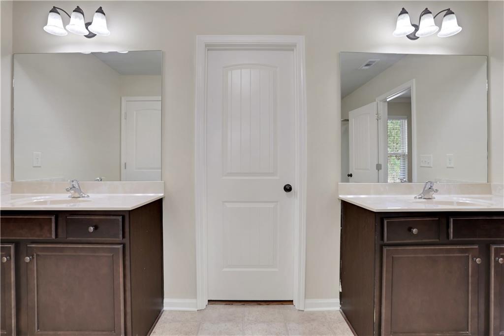 2521 Morgan Chase Drive Property Photo 25