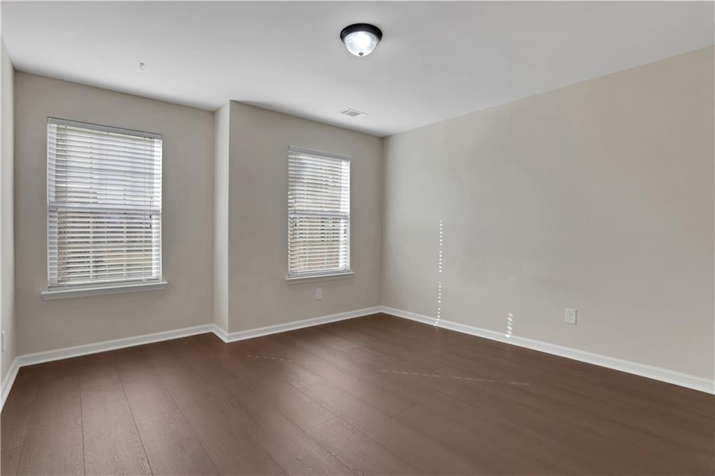 2521 Morgan Chase Drive Property Photo 28