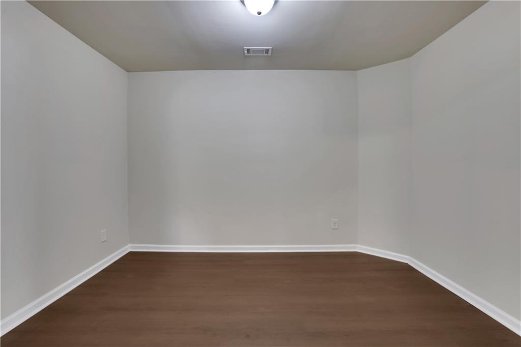 2521 Morgan Chase Drive Property Photo 32