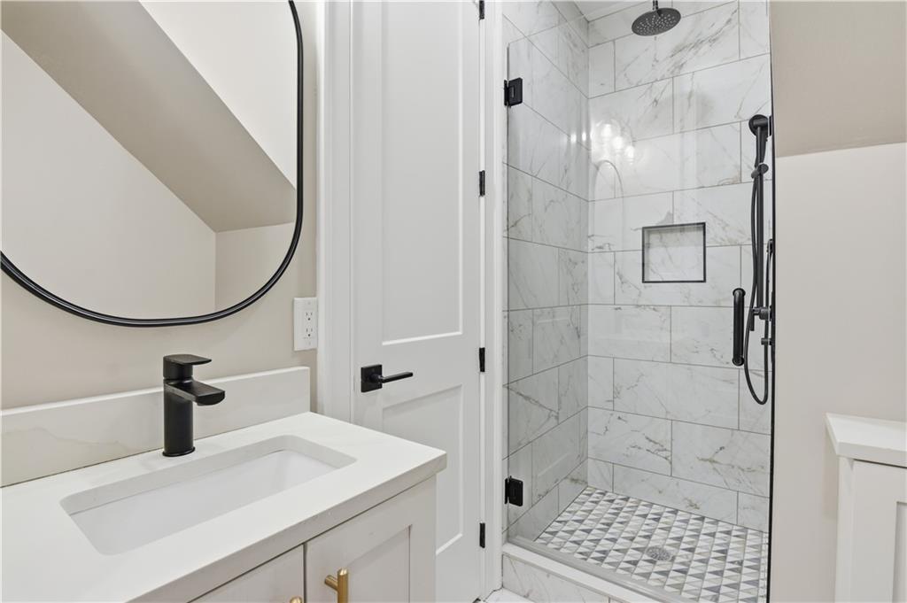 3683 Memphis Drive Property Photo 14