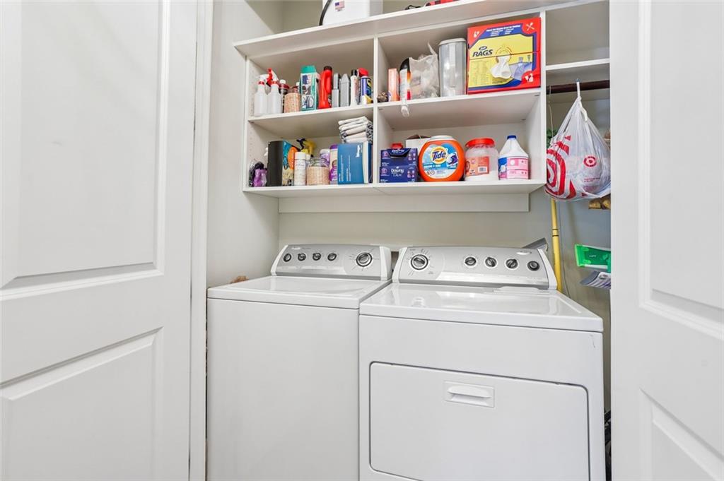 3635 E Paces Circle Ne Unit 1419 Property Photo 21