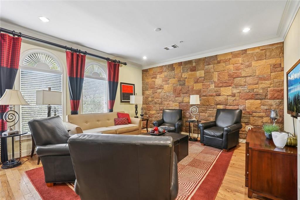 3635 E Paces Circle Ne Unit 1419 Property Photo 42