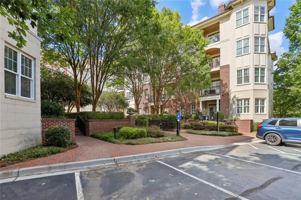 3635 E Paces Circle Ne Unit 1419 Property Photo 47