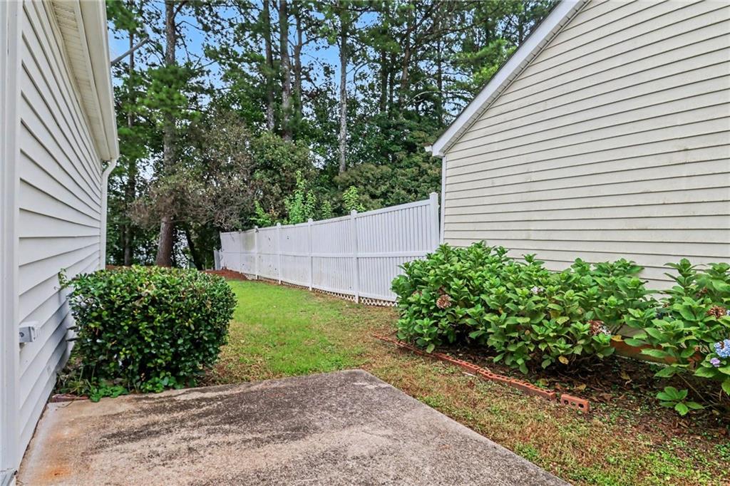 3075 Barnwood Crossing Property Photo 25