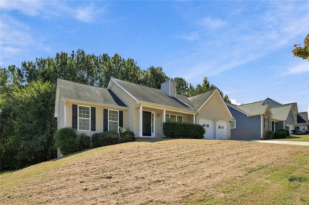 5741 Village Loop Property Photo 4