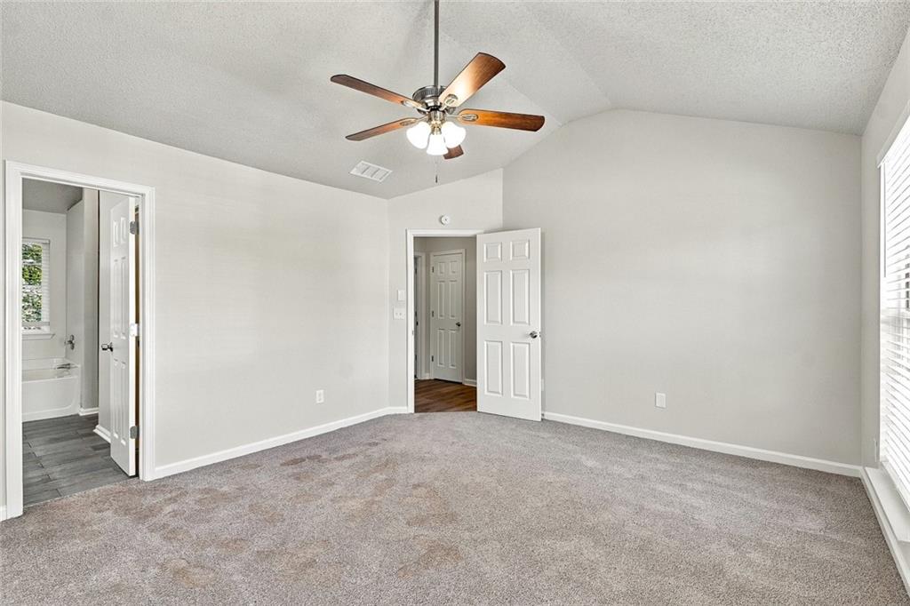 5741 Village Loop Property Photo 16