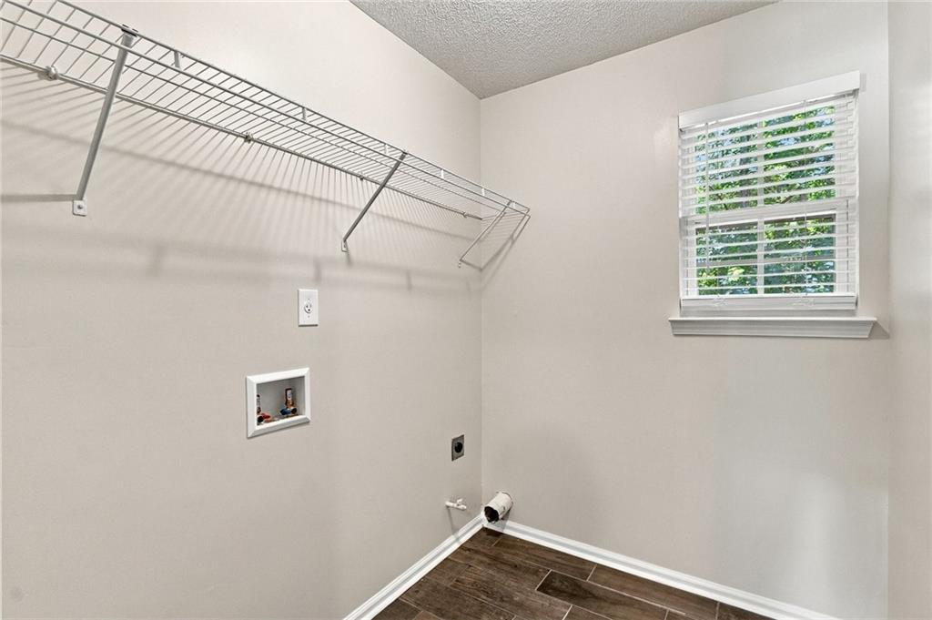 5741 Village Loop Property Photo 26