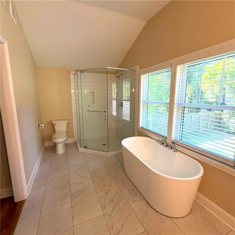 3138 Wiltshire Drive Property Photo 16