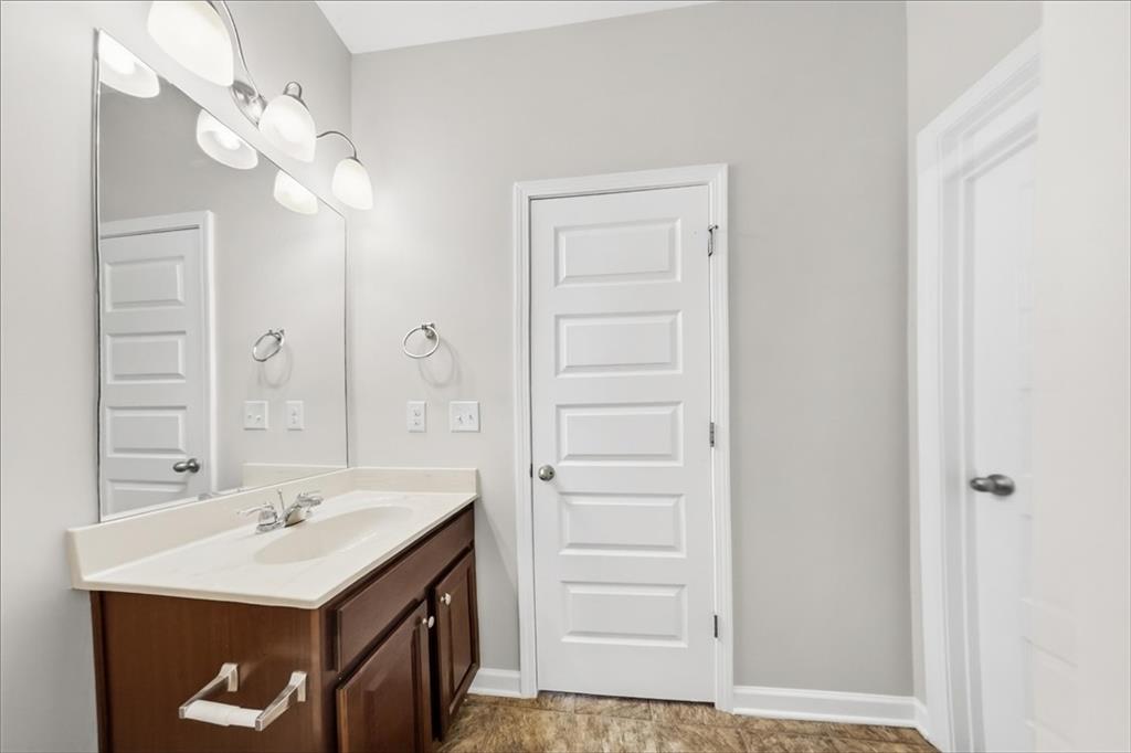 12191 Centerra Drive Property Photo 24