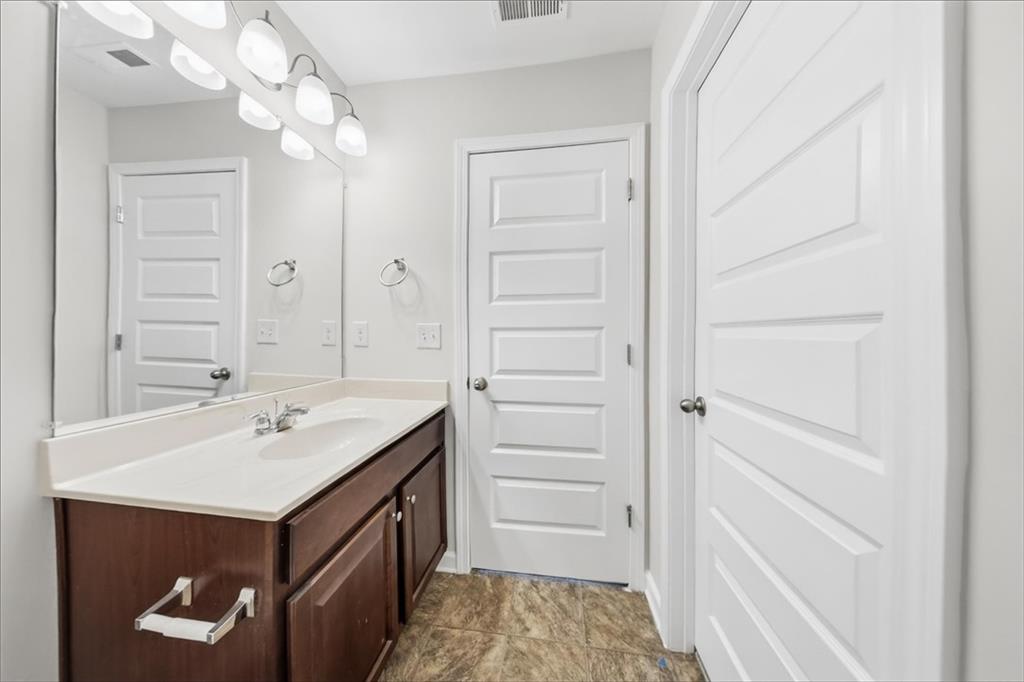 12191 Centerra Drive Property Photo 27