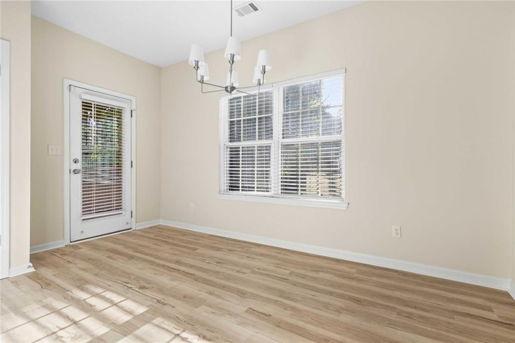 3060 Harvest Circle Property Photo 9