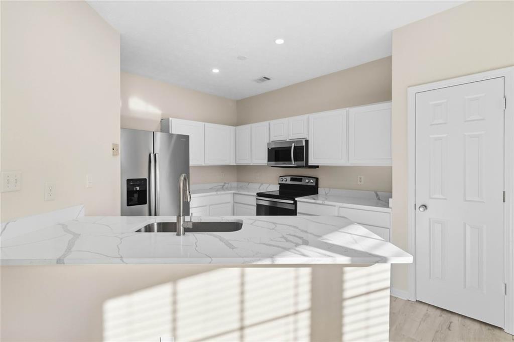 3060 Harvest Circle Property Photo 10