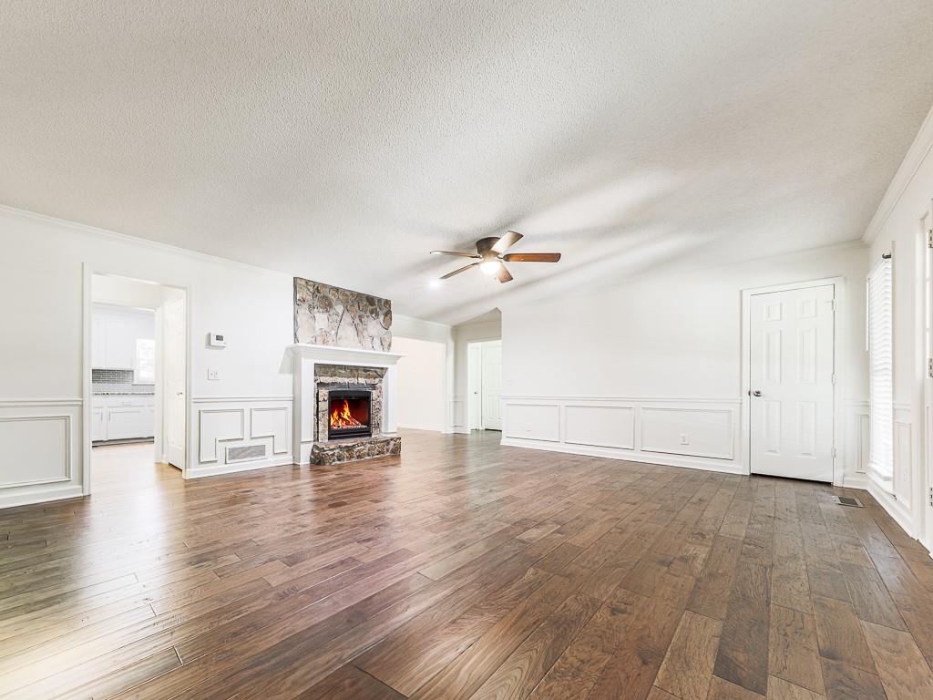 4440 Whiteleaf Way Property Photo 7