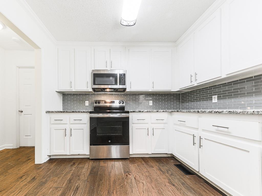 4440 Whiteleaf Way Property Photo 13