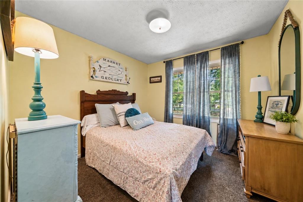 18 David Road Nw Property Photo 18