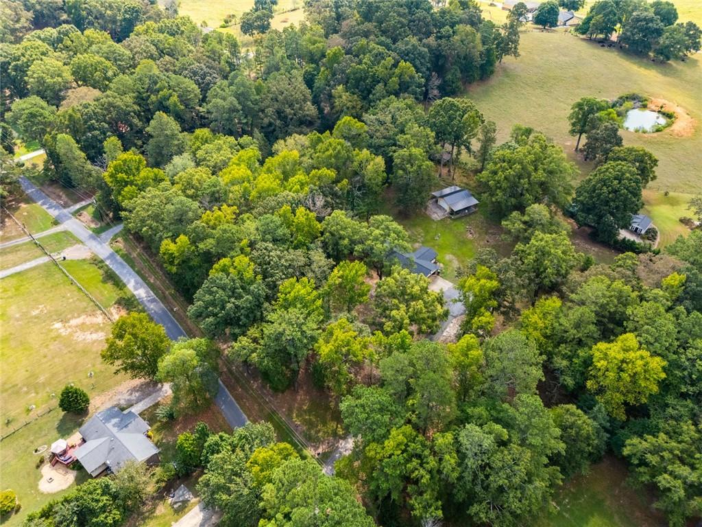 18 David Road Nw Property Photo 31