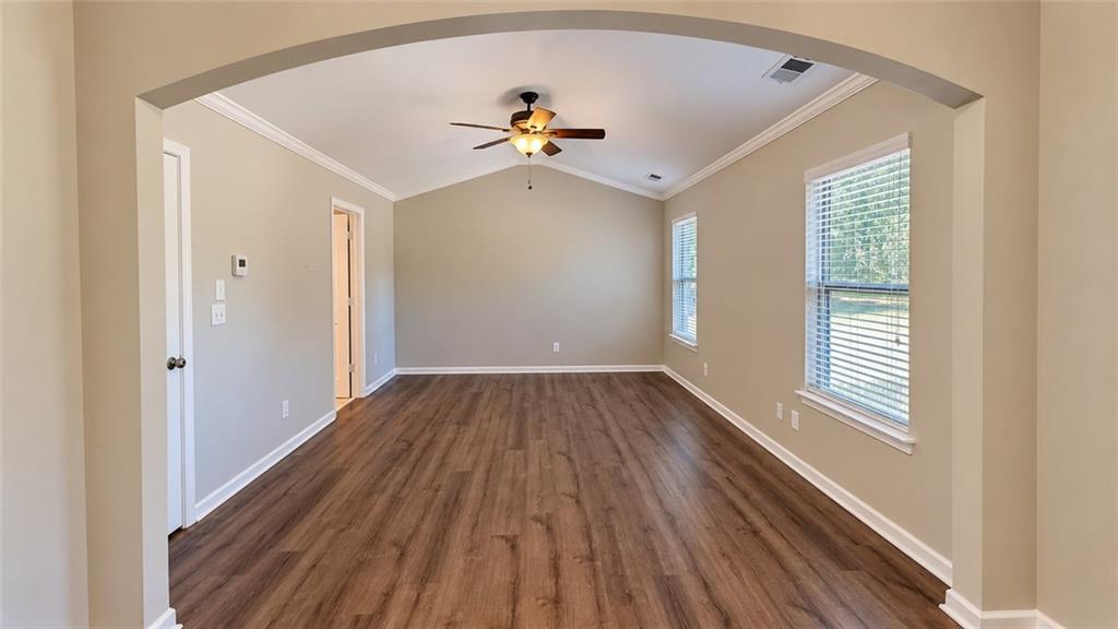 7495 Springbox Drive Property Photo 10