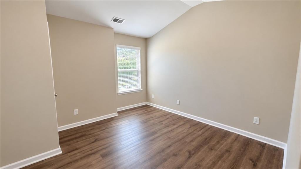 7495 Springbox Drive Property Photo 16