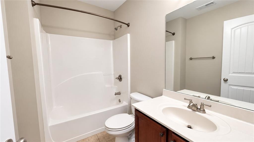 7495 Springbox Drive Property Photo 18