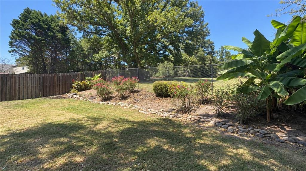 7495 Springbox Drive Property Photo 22