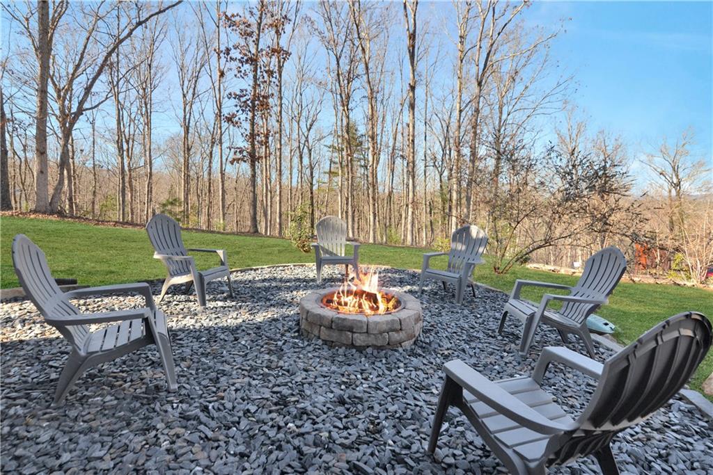 196 Grayson Pointe Property Photo 46